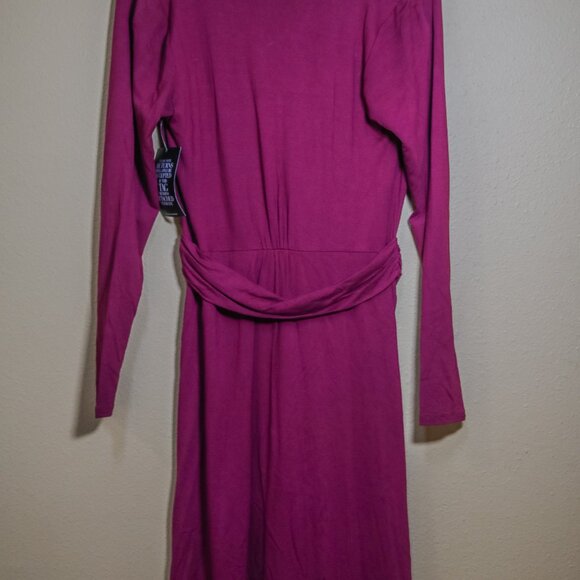 Dress - Picture 4 of 4